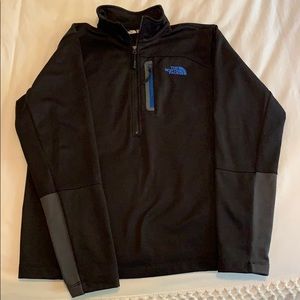North face black 1/2 zip up pull over